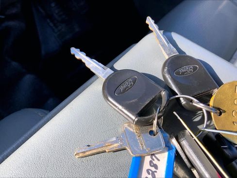 Used 2011 Ford F350 XL image 12