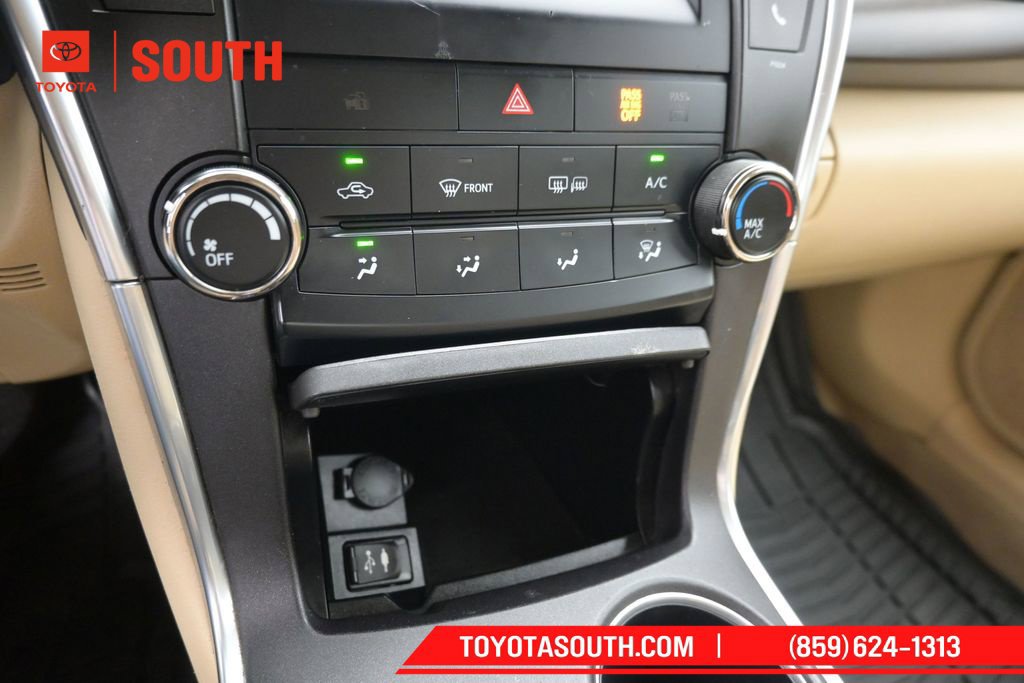 Used 2016 Toyota Camry LE FWD image 19