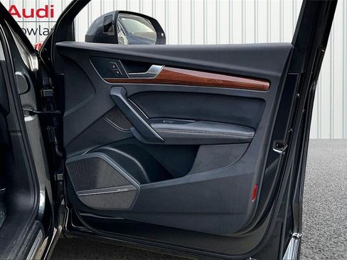 Used 2023 Audi Q5 2.0T Premium Plus w/ Premium Plus Package image 28