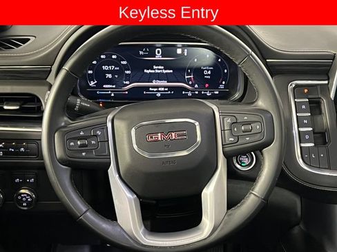 Used 2023 GMC Yukon XL SLT RWD image 16