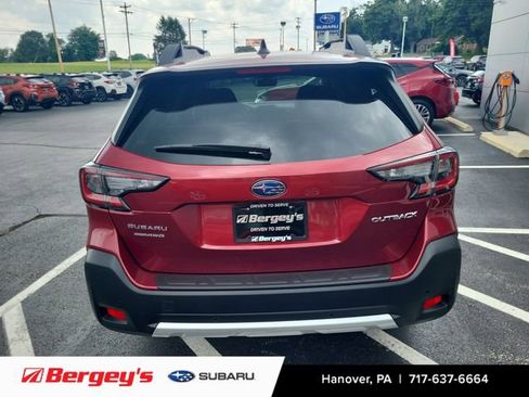 New 2025 Subaru Outback Limited image 3