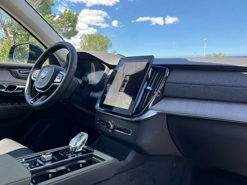 Used 2026 Volvo XC90 B6 Ultra w/ Protection Package Premier AWD/4WD image 29