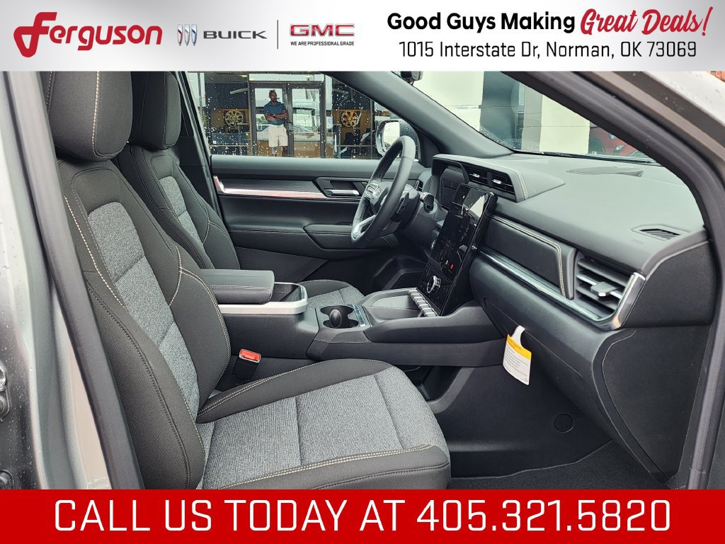 New 2027 GMC Terrain Elevation w/ Black Edition FWD image 37
