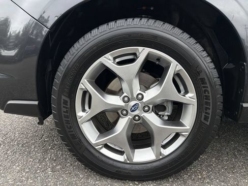 Used 2017 Subaru Forester 2.5i Touring AWD/4WD image 35