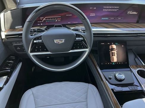 Certified 2026 Cadillac Escalade Platinum Sport w/ LPO, ONYX Package image 14