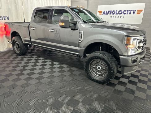 Used 2022 Ford F350 Limited AWD/4WD image 2