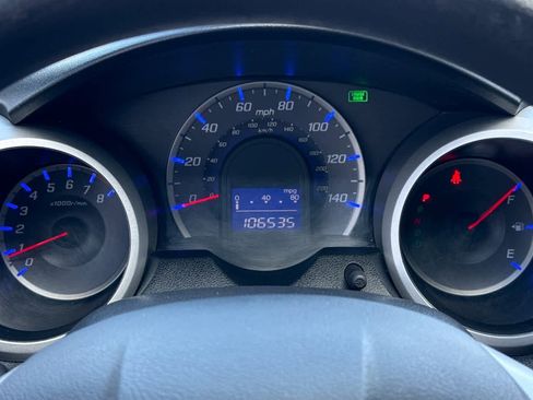 Used 2013 Honda Fit image 24