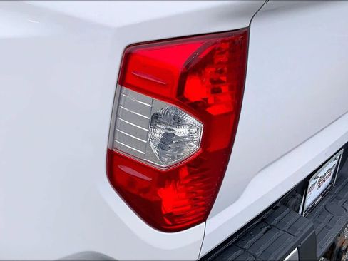 Used 2019 Toyota Tundra SR5 image 27