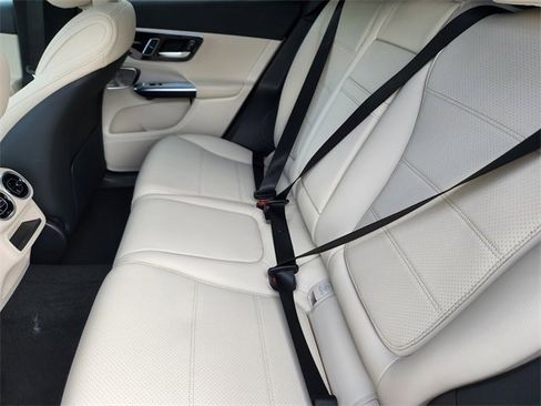 Certified 2025 Mercedes-Benz GLC 300 4MATIC image 12