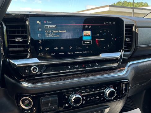 Used 2024 GMC Sierra 2500 SLE w/ SLE Convenience Package AWD/4WD image 14