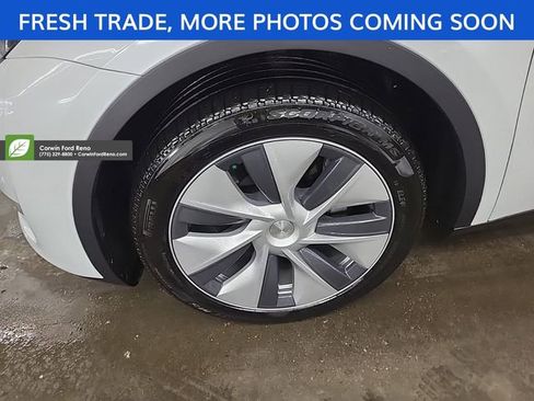 Used 2023 Tesla Model Y Long Range AWD/4WD image 17