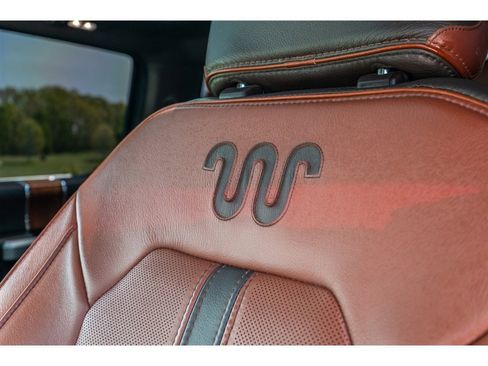 Used 2018 Ford F250 King Ranch w/ King Ranch Ultimate Package image 7