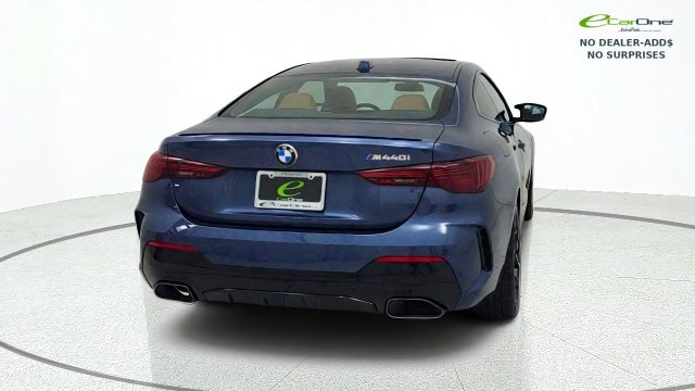 Used 2026 BMW M440i Coupe RWD image 7
