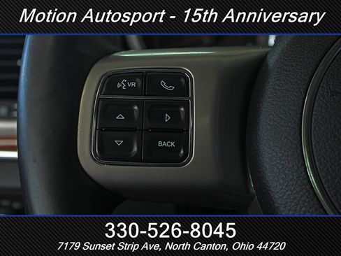 Used 2012 Jeep Grand Cherokee Overland AWD/4WD image 17
