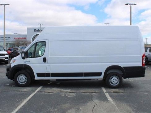 New 2025 RAM ProMaster 3500 image 8