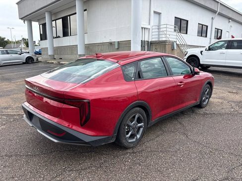 Used 2025 Kia K4 FWD image 7