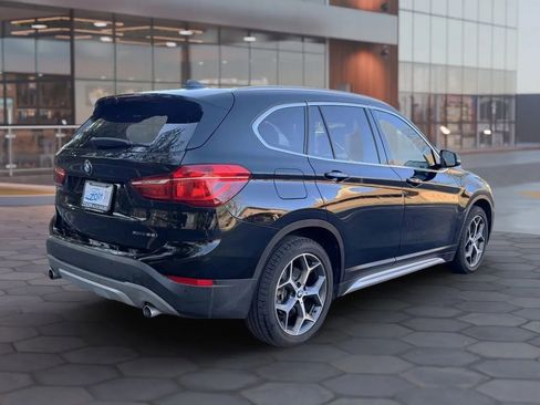Used 2018 BMW X1 xDrive28i image 11