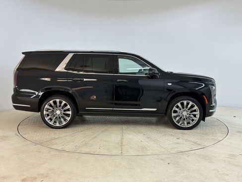 New 2026 Cadillac Escalade Platinum Luxury w/ LPO, Radiant Package AWD/4WD image 8