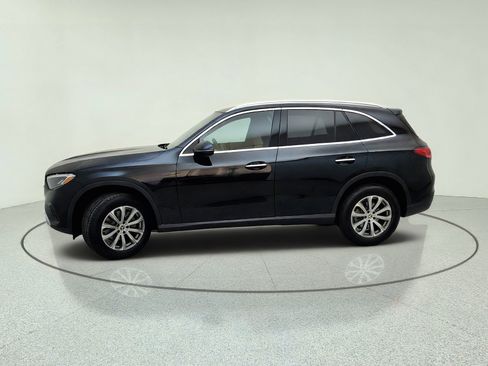 Certified 2026 Mercedes-Benz GLC 300 4MATIC image 4