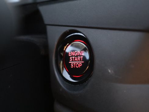 Used 2025 Honda Accord SE image 31