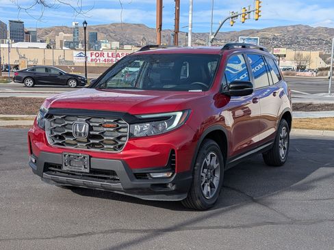 Used 2023 Honda Passport TrailSport image 10