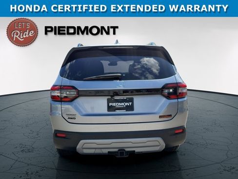 Certified 2025 Honda Pilot TrailSport image 7