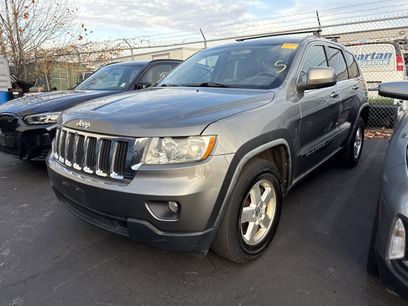 Used 2011 Jeep Grand Cherokee Laredo