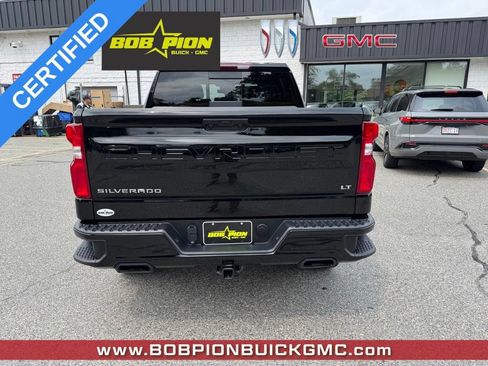 Used 2025 Chevrolet Silverado 1500 LT Trail Boss w/ Convenience Package II AWD/4WD image 4