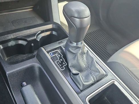 Used 2021 Toyota Tacoma TRD Sport image 22