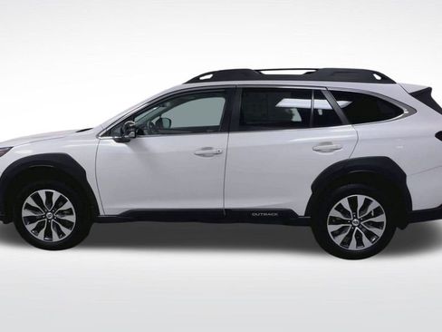 Used 2023 Subaru Outback Limited image 5