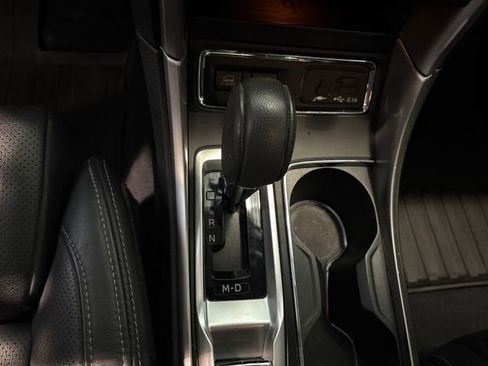 Used 2021 Subaru Ascent Limited image 26