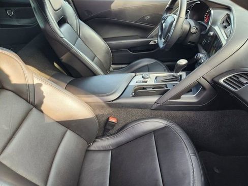 Used 2014 Chevrolet Corvette Stingray Coupe image 19