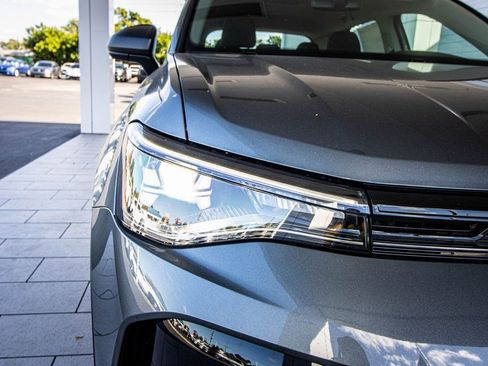 New 2026 Volkswagen Taos S image 6
