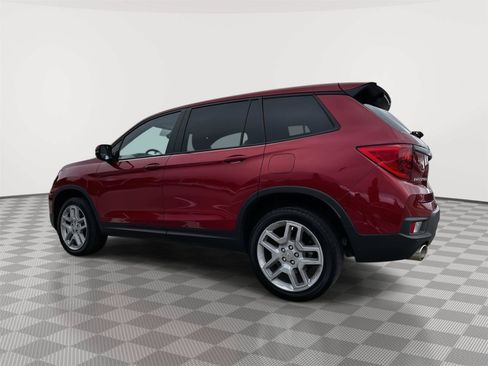 Certified 2024 Honda Passport EX-L image 4