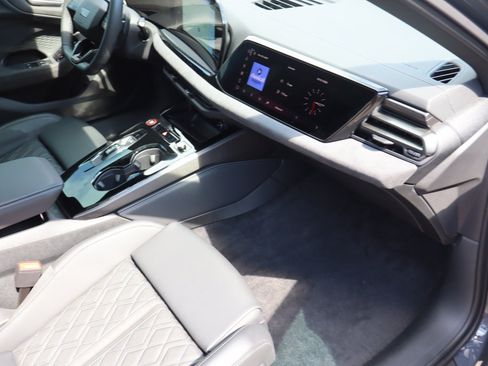 Used 2025 Audi S5 Prestige AWD/4WD image 21