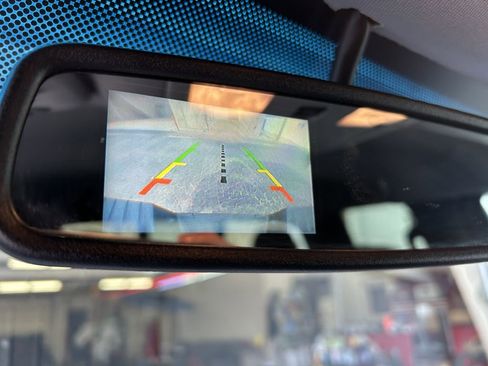 Used 2012 Ford F150 Lariat w/ Lariat Chrome Pkg image 7