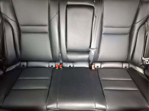 Used 2024 Nissan Rogue SV w/ SV Premium Package image 17