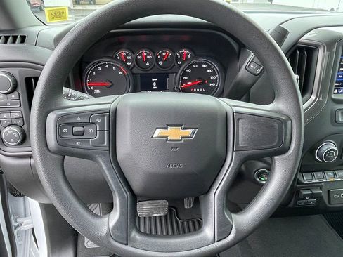 Used 2025 Chevrolet Silverado 2500 Custom w/ Custom Value Package image 33