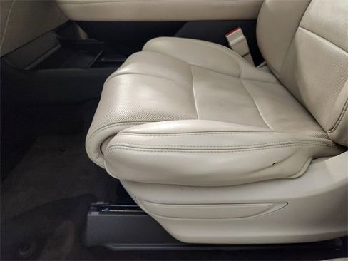 Used 2020 Lincoln Navigator Reserve w/ Luxury Package image 23