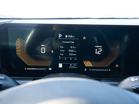 Used 2025 Kia K5 GT-Line w/ GT-Line Premium Package image 16