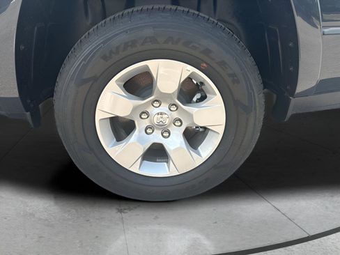 New 2026 RAM 1500 Big Horn AWD/4WD image 35