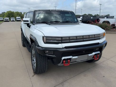Used 2025 GMC Hummer EV 3X w/ LPO, Sport Package AWD/4WD image 2