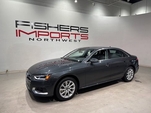 Used 2022 Audi A4 2.0T Premium image 8