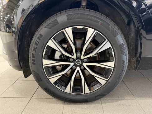 Used 2023 Volvo XC60 B5 Core w/ Climate Package AWD/4WD image 34