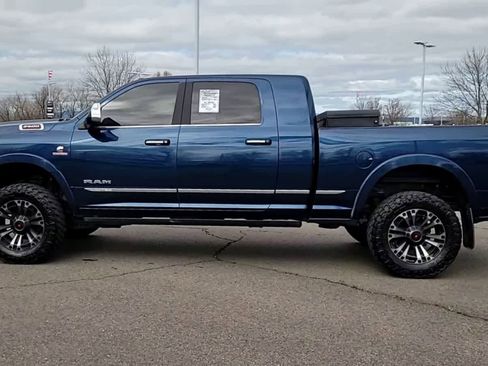Used 2021 RAM 2500 Limited AWD/4WD image 5