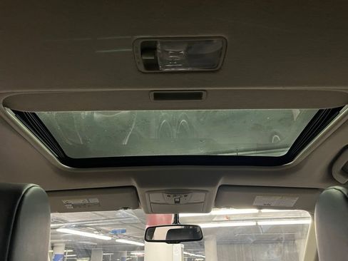 Used 2012 Nissan Rogue SL image 9