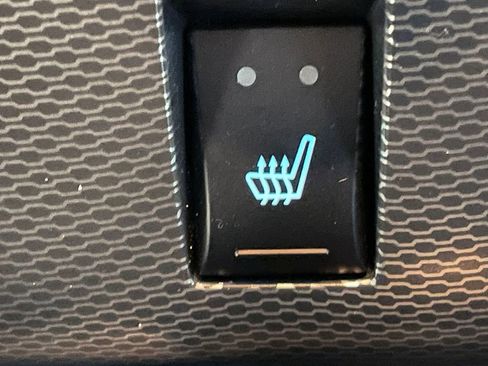 Used 2013 Dodge Challenger R/T image 85