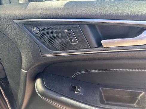 Certified 2024 Ford Edge Titanium image 37