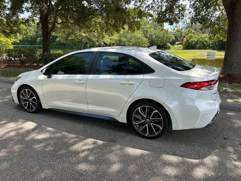 Used 2020 Toyota Corolla SE FWD image 5