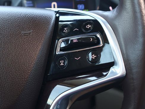 Used 2016 Cadillac SRX Luxury w/ Driver Awareness Package image 30